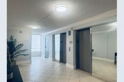 2000 NE 135th St #403, North Miami, FL 33181 - Photo 17