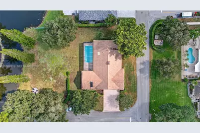 100 NW 129th Ave, Plantation, FL 33325 - Photo 61