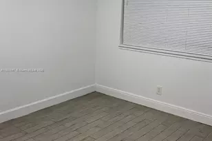 11153 NW 37th St, Sunrise, FL 33351 - Photo 13