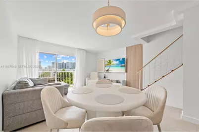 17800 Atlantic Blvd #PH-3, Sunny Isles Beach, FL 33160 - Photo 1