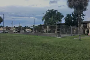 10851 SW 2nd St, Sweetwater, FL 33174 - Photo 11