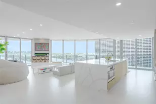 488 NE 18th St, Miami, FL 33132 - Photo 1