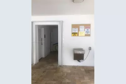 581 Blue Heron Dr #122-B, Hallandale Beach, FL 33009 - Photo 29