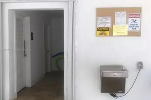 581 Blue Heron Dr, Hallandale Beach, FL 33009 - Photo 29