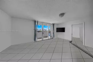 2750 NE 183rd St, Aventura, FL 33160 - Photo 7