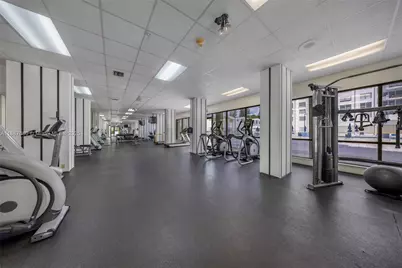 2750 NE 183rd St #1210, Aventura, FL 33160 - Photo 31