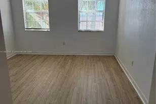 17161 SW 96th St, Miami, FL 33196 - Photo 9