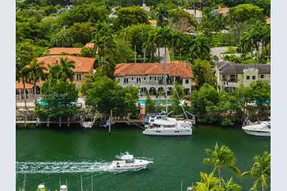 285 Carabela Ct, Coral Gables, FL 33143 - Photo 1