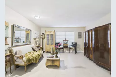 19341 Holiday Rd, Cutler Bay, FL 33157 - Photo 9