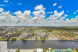 2711 S Ocean Dr, Hollywood, FL 33019 - Photo 59