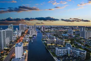 2711 S Ocean Dr, Hollywood, FL 33019 - Photo 97