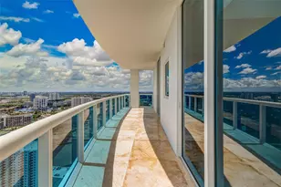 2711 S Ocean Dr, Hollywood, FL 33019 - Photo 45