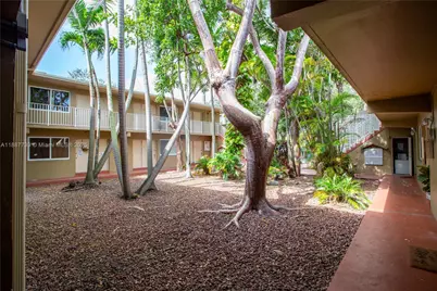 6330 SW 79th St #5, South Miami, FL 33143 - Photo 19