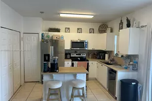 1611 SE 31st Ct, Homestead, FL 33035 - Photo 3