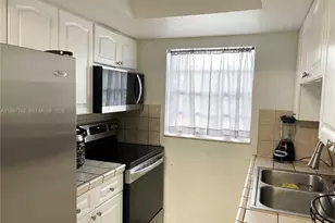 9301 SW 4th St, Miami, FL 33174 - Photo 5