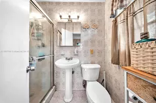 3825 NW 193rd Ter, Miami Gardens, FL 33055 - Photo 13