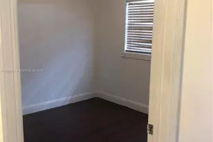 19319 NW 54th Ct, Miami Gardens, FL 33055 - Photo 17