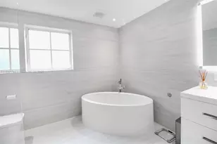 1110 Wallace St, Coral Gables, FL 33134 - Photo 17