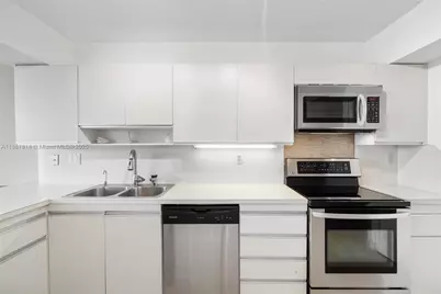 19667 Turnberry Way #3D, Aventura, FL 33180 - Photo 11