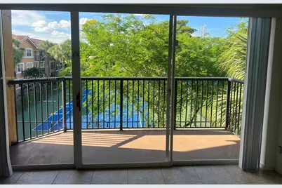 8821 Wiles Rd #306, Coral Springs, FL 33067 - Photo 23