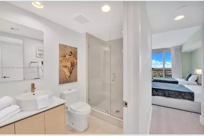 [Address not provided], Hallandale Beach, FL 33009 - Photo 17