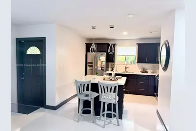 2150 NW 43rd St, Miami, FL 33142 - Photo 3