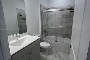 141 SW 171st Way, Pembroke Pines, FL 33027 - Photo 17