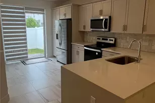 141 SW 171st Way, Pembroke Pines, FL 33027 - Photo 21