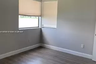 840 Independence Dr, Homestead, FL 33034 - Photo 13