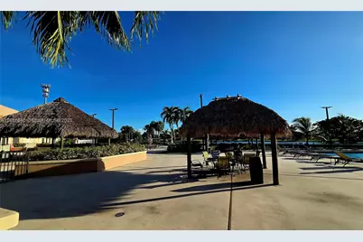 16624 Greens Edge Cir #75, Weston, FL 33326 - Photo 47