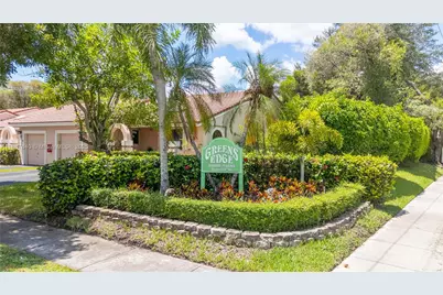 16624 Greens Edge Cir #75, Weston, FL 33326 - Photo 1