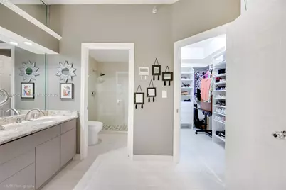 3530 Mystic Pointe Dr #101, Aventura, FL 33180 - Photo 19