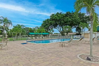 8809 Belle Aire Dr #8809, Boca Raton, FL 33433 - Photo 29