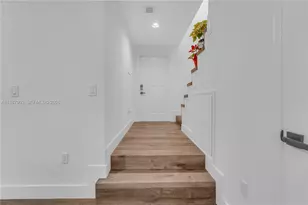 3067 Center St, Miami, FL 33133 - Photo 9