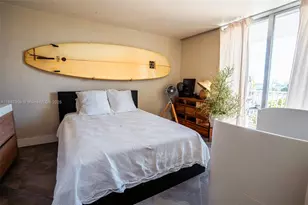 1801 S Treasure Dr, North Bay Village, FL 33141 - Photo 5