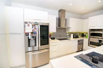6320 NW 104th Path #6320, Doral, FL 33178 - Photo 13