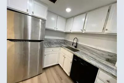 3680 Inverrary Dr #2B, Lauderhill, FL 33319 - Photo 3