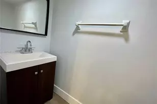 3680 Inverrary Dr, Lauderhill, FL 33319 - Photo 5