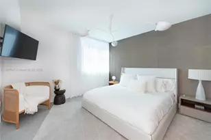 3801 Collins Ave, Miami Beach, FL 33140 - Photo 15