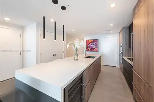 3801 Collins Ave, Miami Beach, FL 33140 - Photo 13