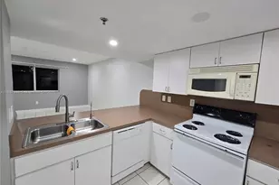 55 E 4th St, Hialeah, FL 33010 - Photo 11