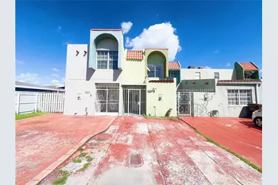 3895 W 9th Way #14, Hialeah, FL 33012 - Photo 1