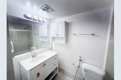 3895 W 9th Way #14, Hialeah, FL 33012 - Photo 15