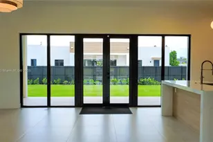 17372 SW 287th St, Homestead, FL 33030 - Photo 11