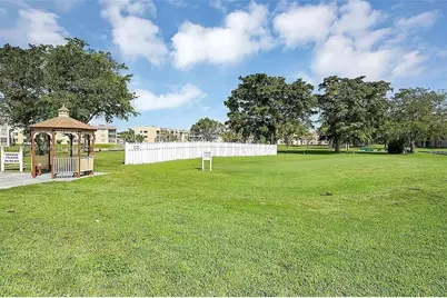 8920 Sunrise Lakes Blvd #111, Sunrise, FL 33322 - Photo 27