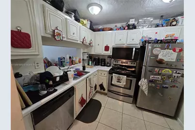 498 NW 165th St Rd #D-405, Miami, FL 33169 - Photo 3