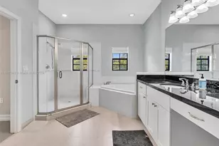 2901 Hidden Harbour St, Dania Beach, FL 33312 - Photo 21