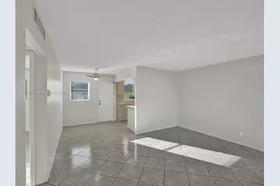 5112 Hollywood Blvd #7, Hollywood, FL 33021 - Photo 7