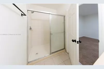 4130 Napoli Lake Dr, Riviera Beach, FL 33410 - Photo 21