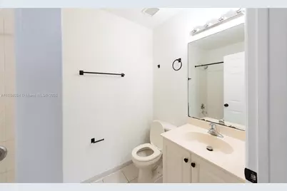 4130 Napoli Lake Dr, Riviera Beach, FL 33410 - Photo 19